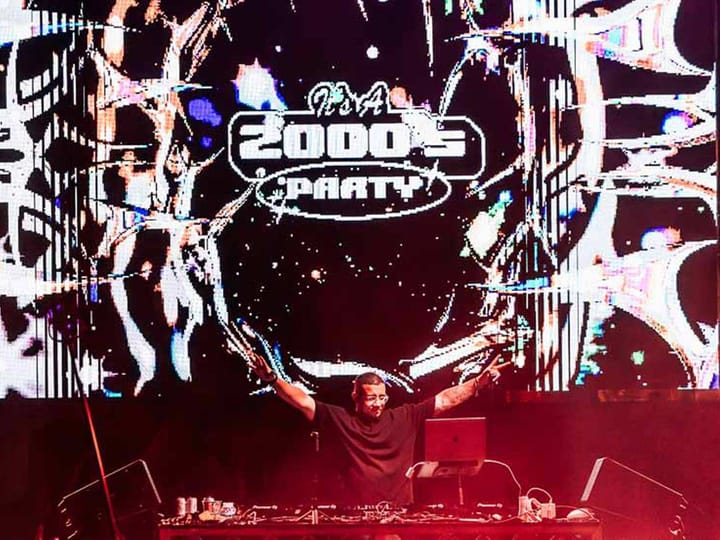 It's A 2000's Party